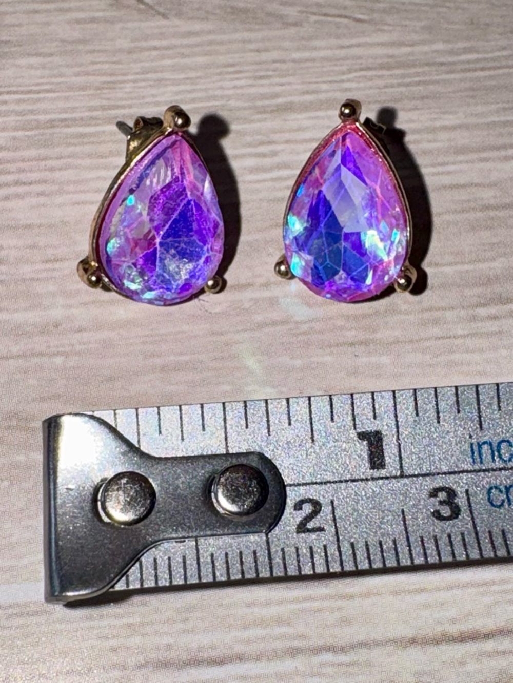 Teardrop Aurora Crystal Stud Earrings in Purple-Pink